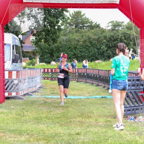 21.06.2026 - 29. Vierlanden-Triathlon Andreas Tolksdorf http://msf.ph/oto/9916785 21.06.2026 14:45:44 Ziel 281 meine-sportfotos.de