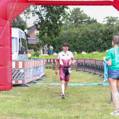 21.06.2026 - 29. Vierlanden-Triathlon Andreas Tolksdorf http://msf.ph/oto/9916806 21.06.2026 14:46:22 Ziel 92, 1228 meine-sportfotos.de