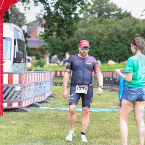 21.06.2026 - 29. Vierlanden-Triathlon Andreas Tolksdorf http://msf.ph/oto/9916838 21.06.2026 14:47:02 Ziel 276, 1214 meine-sportfotos.de