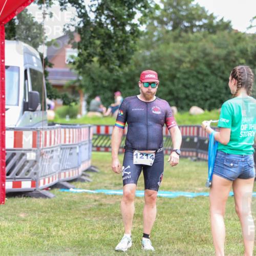 21.06.2026 - 29. Vierlanden-Triathlon Andreas Tolksdorf http://msf.ph/oto/9916839 21.06.2026 14:47:02 Ziel 276, 1214 meine-sportfotos.de