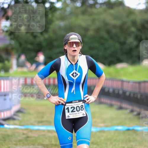 21.06.2026 - 29. Vierlanden-Triathlon Andreas Tolksdorf http://msf.ph/oto/9916871 21.06.2026 14:47:31 Ziel  meine-sportfotos.de