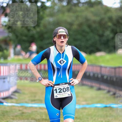 21.06.2026 - 29. Vierlanden-Triathlon Andreas Tolksdorf http://msf.ph/oto/9916872 21.06.2026 14:47:31 Ziel  meine-sportfotos.de