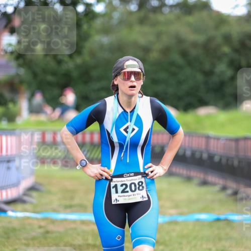 21.06.2026 - 29. Vierlanden-Triathlon Andreas Tolksdorf http://msf.ph/oto/9916874 21.06.2026 14:47:32 Ziel  meine-sportfotos.de