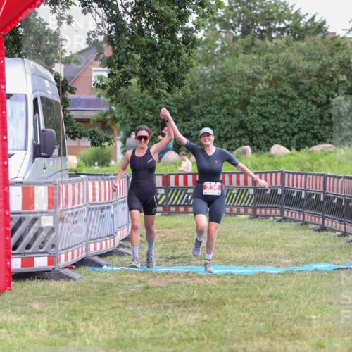 21.06.2026 - 29. Vierlanden-Triathlon Andreas Tolksdorf http://msf.ph/oto/9916913 21.06.2026 14:50:49 Ziel 236 meine-sportfotos.de