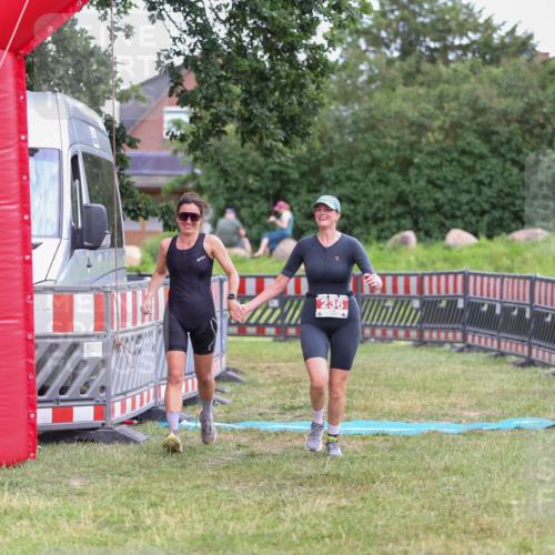 21.06.2026 - 29. Vierlanden-Triathlon Andreas Tolksdorf http://msf.ph/oto/9916926 21.06.2026 14:50:49 Ziel 236 meine-sportfotos.de