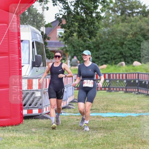 21.06.2026 - 29. Vierlanden-Triathlon Andreas Tolksdorf http://msf.ph/oto/9916932 21.06.2026 14:50:50 Ziel 236 meine-sportfotos.de