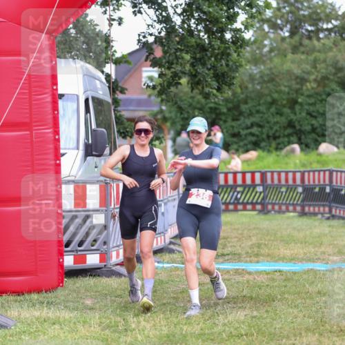21.06.2026 - 29. Vierlanden-Triathlon Andreas Tolksdorf http://msf.ph/oto/9916937 21.06.2026 14:50:50 Ziel 236 meine-sportfotos.de