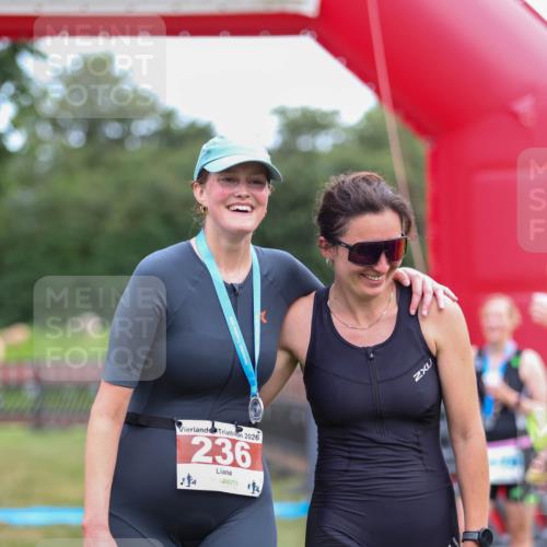21.06.2026 - 29. Vierlanden-Triathlon Andreas Tolksdorf http://msf.ph/oto/9916941 21.06.2026 14:51:01 Ziel  meine-sportfotos.de
