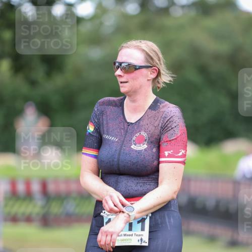 21.06.2026 - 29. Vierlanden-Triathlon Andreas Tolksdorf http://msf.ph/oto/9916952 21.06.2026 14:55:42 Ziel  meine-sportfotos.de