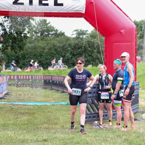 21.06.2026 - 29. Vierlanden-Triathlon Andreas Tolksdorf http://msf.ph/oto/9916962 21.06.2026 14:57:17 Ziel  meine-sportfotos.de