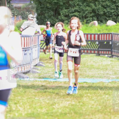 21.06.2026 - 29. Vierlanden-Triathlon Andreas Tolksdorf http://msf.ph/oto/9917197 21.06.2026 15:07:41 Ziel 1272, 1276, 1284, 1313, 1330, 1333 meine-sportfotos.de
