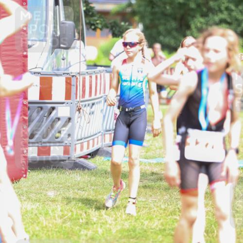 21.06.2026 - 29. Vierlanden-Triathlon Andreas Tolksdorf http://msf.ph/oto/9917210 21.06.2026 15:07:47 Ziel 1272, 1276, 1284, 1313, 1333 meine-sportfotos.de