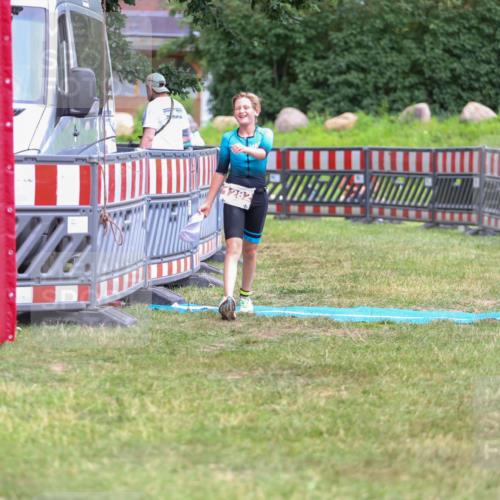 21.06.2026 - 29. Vierlanden-Triathlon Andreas Tolksdorf http://msf.ph/oto/9917345 21.06.2026 15:10:12 Ziel 1282 meine-sportfotos.de