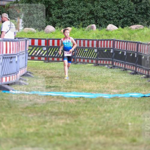 21.06.2026 - 29. Vierlanden-Triathlon Andreas Tolksdorf http://msf.ph/oto/9917350 21.06.2026 15:10:20 Ziel 1287, 1334 meine-sportfotos.de