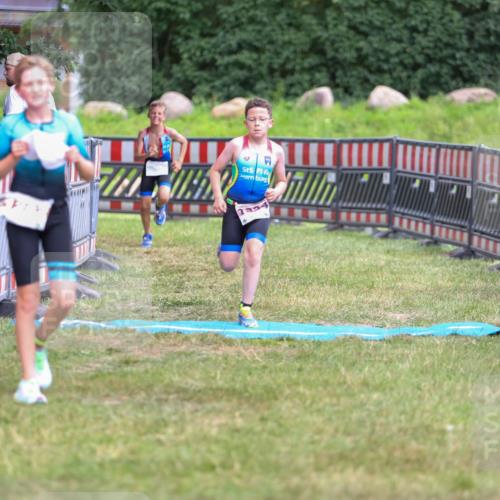 21.06.2026 - 29. Vierlanden-Triathlon Andreas Tolksdorf http://msf.ph/oto/9917368 21.06.2026 15:10:22 Ziel 1287, 1334 meine-sportfotos.de