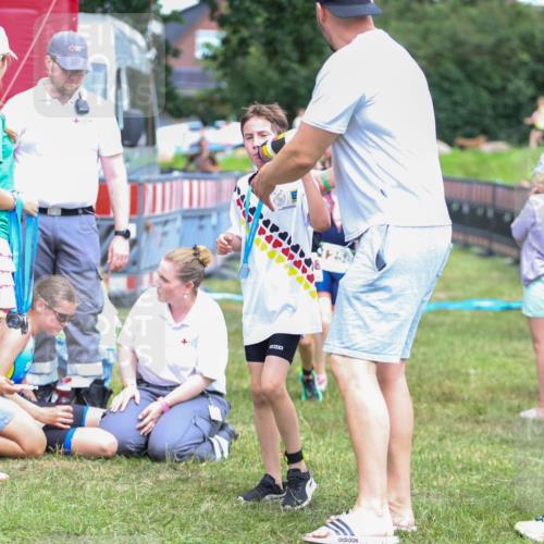 21.06.2026 - 29. Vierlanden-Triathlon Andreas Tolksdorf http://msf.ph/oto/9917500 21.06.2026 15:12:56 Ziel 1249, 1258, 1260, 1290, 1298, 1318 meine-sportfotos.de