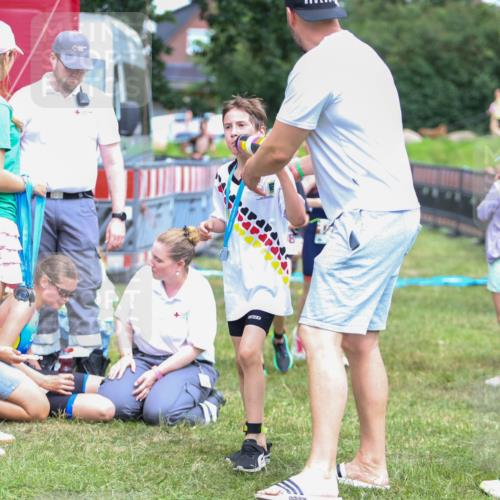 21.06.2026 - 29. Vierlanden-Triathlon Andreas Tolksdorf http://msf.ph/oto/9917503 21.06.2026 15:12:56 Ziel 1249, 1258, 1260, 1290, 1298, 1318 meine-sportfotos.de