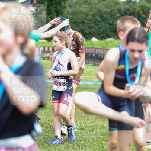 21.06.2026 - 29. Vierlanden-Triathlon Andreas Tolksdorf http://msf.ph/oto/9917538 21.06.2026 15:13:06 Ziel 1249, 1264 meine-sportfotos.de