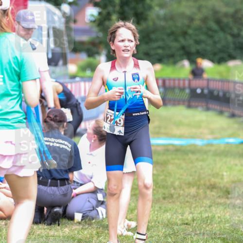 21.06.2026 - 29. Vierlanden-Triathlon Andreas Tolksdorf http://msf.ph/oto/9917575 21.06.2026 15:13:29 Ziel 1229, 1253, 1261, 1310 meine-sportfotos.de