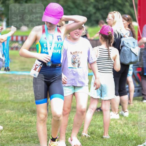 21.06.2026 - 29. Vierlanden-Triathlon Andreas Tolksdorf http://msf.ph/oto/9917599 21.06.2026 15:13:46 Ziel 1306 meine-sportfotos.de