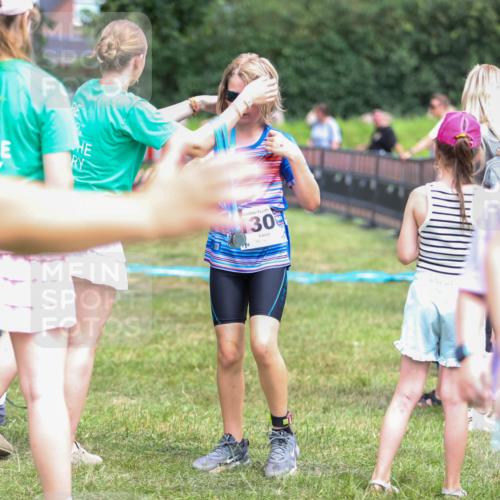 21.06.2026 - 29. Vierlanden-Triathlon Andreas Tolksdorf http://msf.ph/oto/9917614 21.06.2026 15:13:48 Ziel 1306, 1320 meine-sportfotos.de