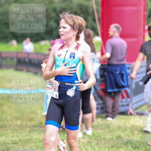 21.06.2026 - 29. Vierlanden-Triathlon Andreas Tolksdorf http://msf.ph/oto/9917620 21.06.2026 15:13:52 Ziel 1320, 1335 meine-sportfotos.de