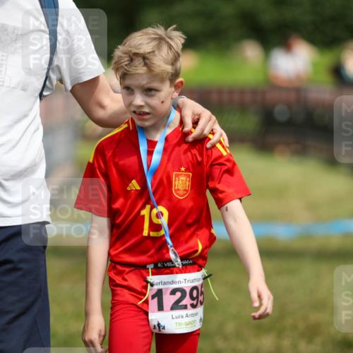 21.06.2026 - 29. Vierlanden-Triathlon Andreas Tolksdorf http://msf.ph/oto/9917691 21.06.2026 15:14:34 Ziel 1326 meine-sportfotos.de