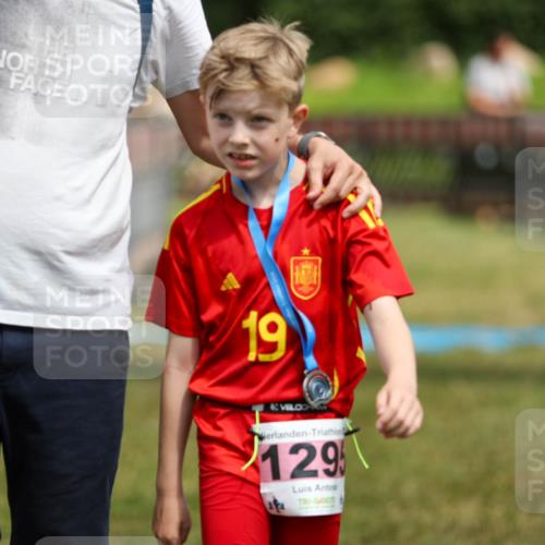 21.06.2026 - 29. Vierlanden-Triathlon Andreas Tolksdorf http://msf.ph/oto/9917696 21.06.2026 15:14:34 Ziel 1326 meine-sportfotos.de