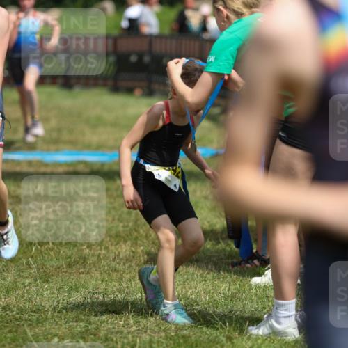 21.06.2026 - 29. Vierlanden-Triathlon Andreas Tolksdorf http://msf.ph/oto/9917789 21.06.2026 15:15:32 Ziel 1236, 1294, 1336, 1351 meine-sportfotos.de