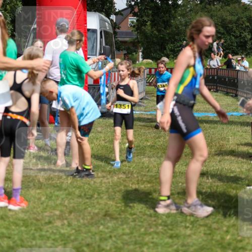 21.06.2026 - 29. Vierlanden-Triathlon Andreas Tolksdorf http://msf.ph/oto/9917806 21.06.2026 15:15:45 Ziel 1274, 1351 meine-sportfotos.de