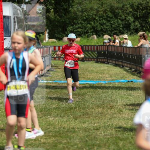 21.06.2026 - 29. Vierlanden-Triathlon Andreas Tolksdorf http://msf.ph/oto/9917858 21.06.2026 15:16:49 Ziel 1286 meine-sportfotos.de