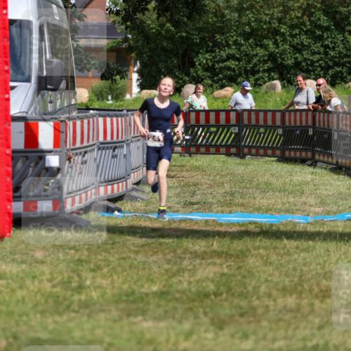 21.06.2026 - 29. Vierlanden-Triathlon Andreas Tolksdorf http://msf.ph/oto/9917873 21.06.2026 15:17:24 Ziel 1241, 1316 meine-sportfotos.de