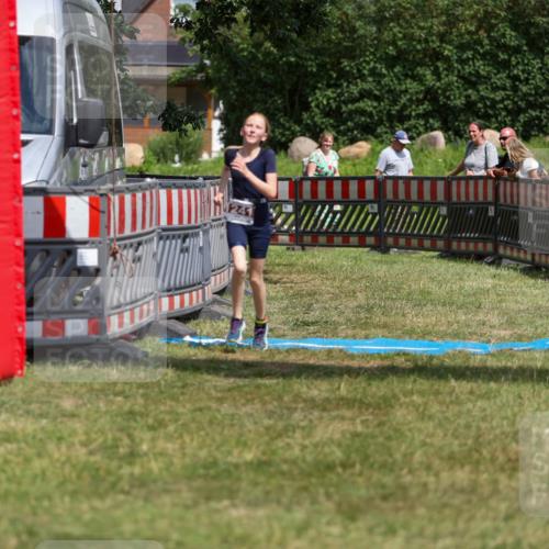 21.06.2026 - 29. Vierlanden-Triathlon Andreas Tolksdorf http://msf.ph/oto/9917876 21.06.2026 15:17:24 Ziel 1241, 1316 meine-sportfotos.de