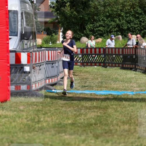 21.06.2026 - 29. Vierlanden-Triathlon Andreas Tolksdorf http://msf.ph/oto/9917878 21.06.2026 15:17:24 Ziel 1241, 1316 meine-sportfotos.de