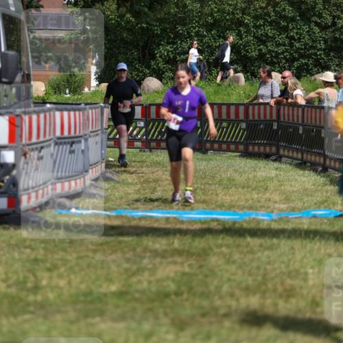 21.06.2026 - 29. Vierlanden-Triathlon Andreas Tolksdorf http://msf.ph/oto/9917898 21.06.2026 15:17:32 Ziel 230, 1316 meine-sportfotos.de