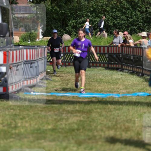 21.06.2026 - 29. Vierlanden-Triathlon Andreas Tolksdorf http://msf.ph/oto/9917901 21.06.2026 15:17:32 Ziel 230, 1316 meine-sportfotos.de