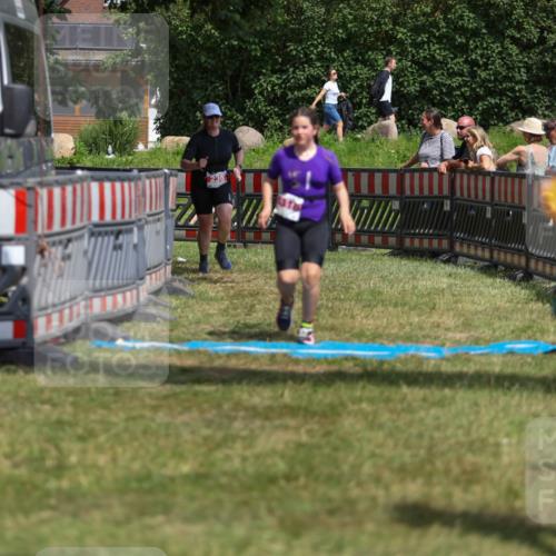 21.06.2026 - 29. Vierlanden-Triathlon Andreas Tolksdorf http://msf.ph/oto/9917903 21.06.2026 15:17:32 Ziel 230, 1316 meine-sportfotos.de