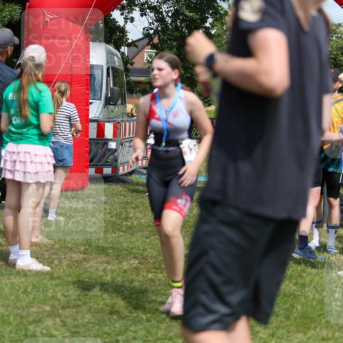 21.06.2026 - 29. Vierlanden-Triathlon Andreas Tolksdorf http://msf.ph/oto/9917964 21.06.2026 15:18:13 Ziel 1243, 1278 meine-sportfotos.de