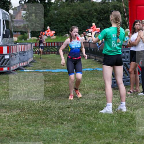 21.06.2026 - 29. Vierlanden-Triathlon Andreas Tolksdorf http://msf.ph/oto/9917986 21.06.2026 15:19:04 Ziel 1259, 1292 meine-sportfotos.de