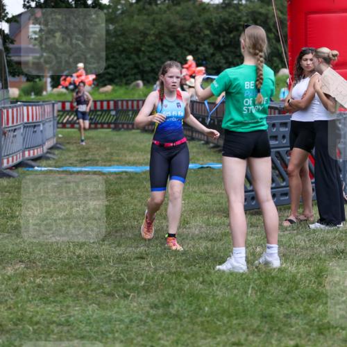 21.06.2026 - 29. Vierlanden-Triathlon Andreas Tolksdorf http://msf.ph/oto/9917992 21.06.2026 15:19:04 Ziel 1259, 1292 meine-sportfotos.de