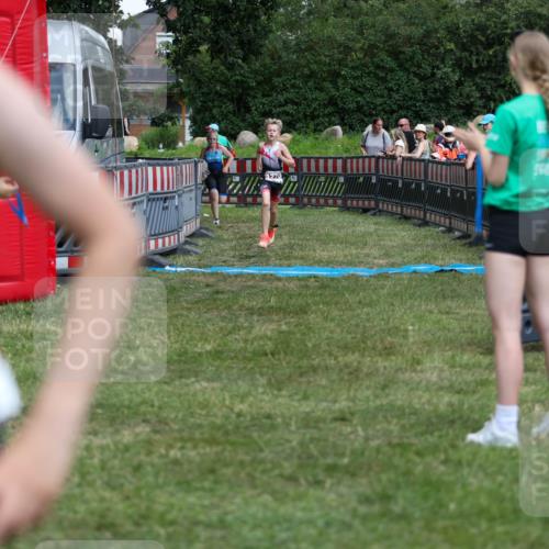 21.06.2026 - 29. Vierlanden-Triathlon Andreas Tolksdorf http://msf.ph/oto/9918008 21.06.2026 15:19:18 Ziel 1237, 1270 meine-sportfotos.de