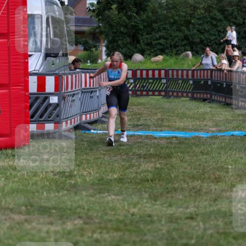 21.06.2026 - 29. Vierlanden-Triathlon Andreas Tolksdorf http://msf.ph/oto/9918023 21.06.2026 15:19:23 Ziel 1237, 1270 meine-sportfotos.de