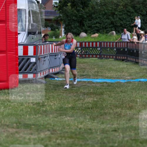 21.06.2026 - 29. Vierlanden-Triathlon Andreas Tolksdorf http://msf.ph/oto/9918025 21.06.2026 15:19:23 Ziel 1237, 1270 meine-sportfotos.de