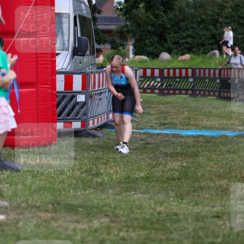 21.06.2026 - 29. Vierlanden-Triathlon Andreas Tolksdorf http://msf.ph/oto/9918029 21.06.2026 15:19:24 Ziel 1237, 1270 meine-sportfotos.de