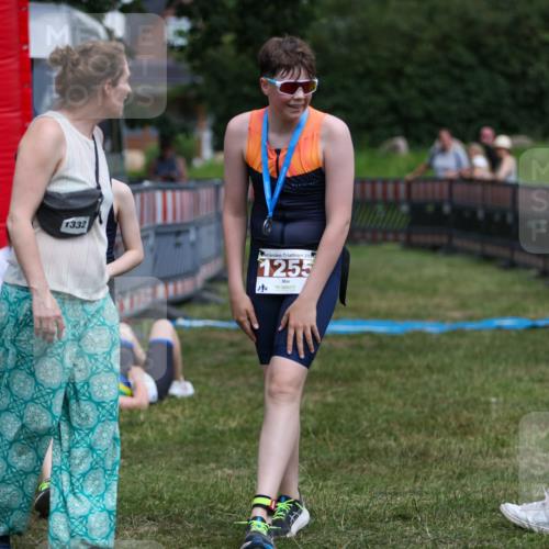 21.06.2026 - 29. Vierlanden-Triathlon Andreas Tolksdorf http://msf.ph/oto/9918053 21.06.2026 15:19:52 Ziel  meine-sportfotos.de