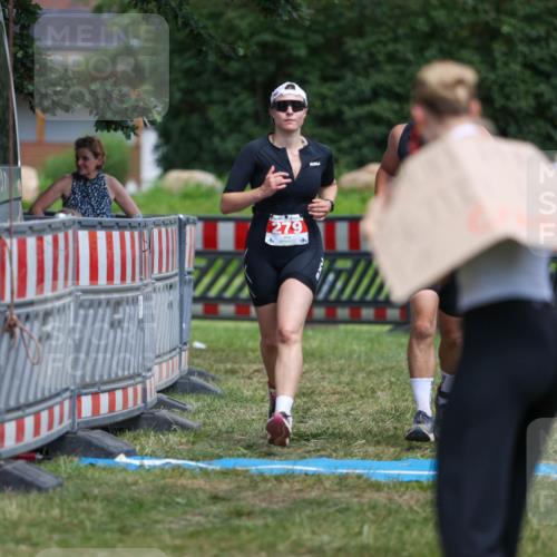 21.06.2026 - 29. Vierlanden-Triathlon Andreas Tolksdorf http://msf.ph/oto/9918062 21.06.2026 15:22:19 Ziel 105, 279 meine-sportfotos.de