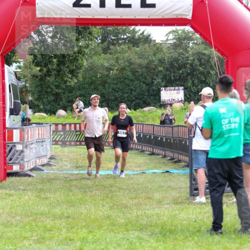 21.06.2026 - 29. Vierlanden-Triathlon Andreas Tolksdorf http://msf.ph/oto/9918066 21.06.2026 11:46:41 Ziel 560, 567 meine-sportfotos.de