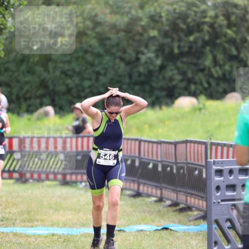 21.06.2026 - 29. Vierlanden-Triathlon Andreas Tolksdorf http://msf.ph/oto/9918141 21.06.2026 11:48:25 Ziel 546, 565 meine-sportfotos.de