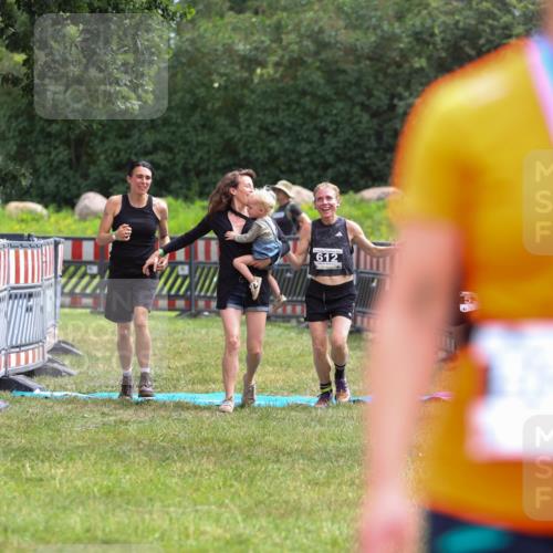 21.06.2026 - 29. Vierlanden-Triathlon Andreas Tolksdorf http://msf.ph/oto/9918262 21.06.2026 11:51:27 Ziel 299, 534, 612 meine-sportfotos.de