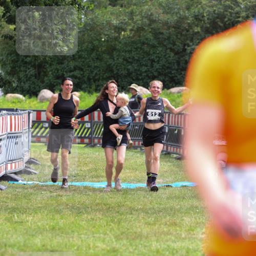21.06.2026 - 29. Vierlanden-Triathlon Andreas Tolksdorf http://msf.ph/oto/9918265 21.06.2026 11:51:27 Ziel 299, 534, 612 meine-sportfotos.de